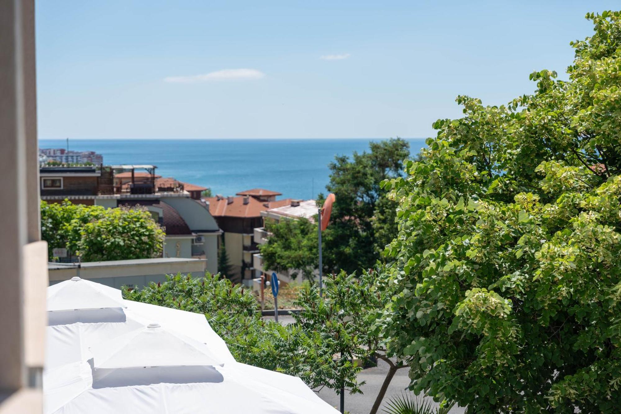 Hotel Sea Vista Sveti Vlas Luaran gambar