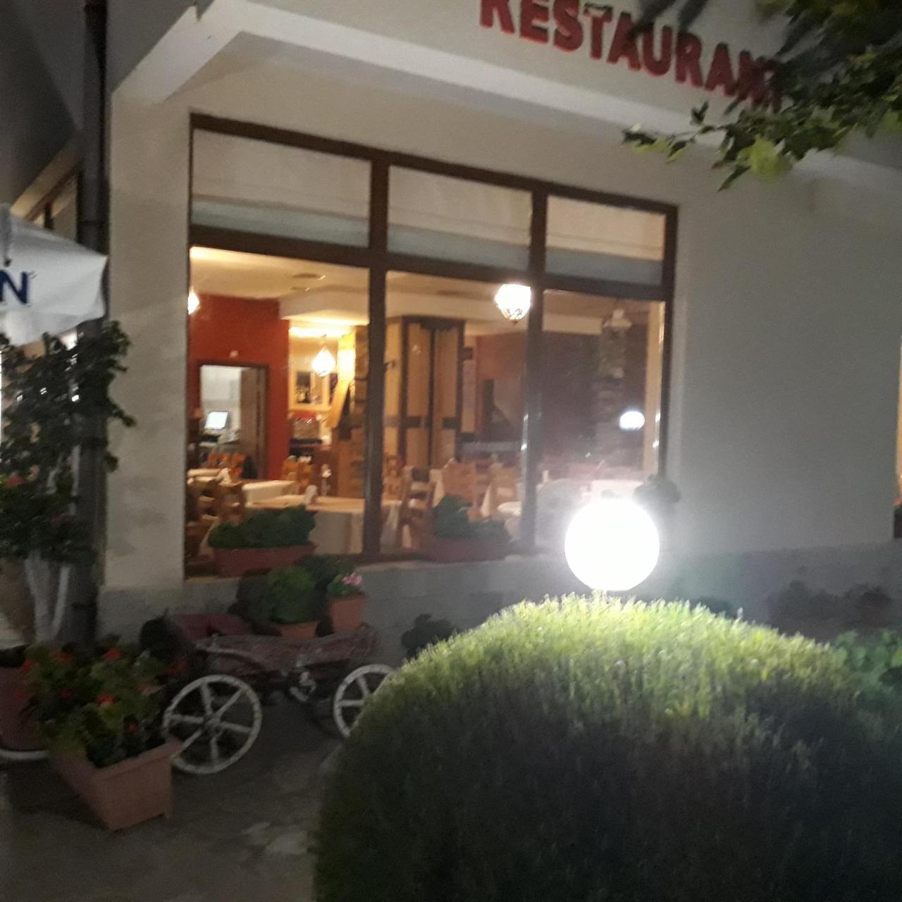 Hotel Sea Vista Sveti Vlas Luaran gambar