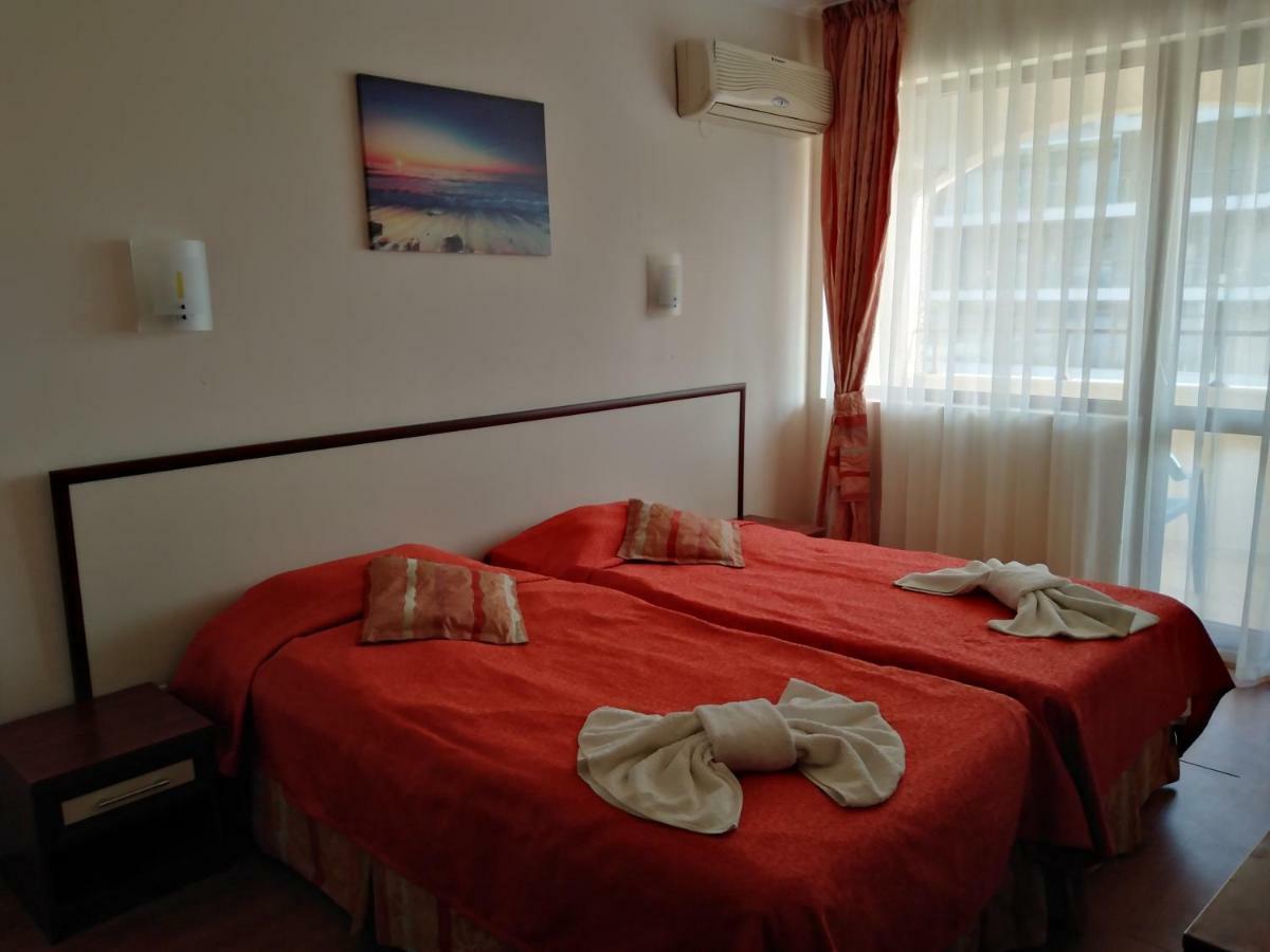 Hotel Sea Vista Sveti Vlas Luaran gambar